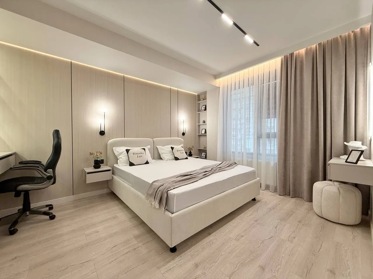 Ialoveni, Centru str. Alexandru cel Bun 7