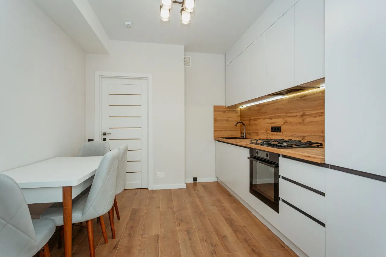 Chișinău Botanica str. Ghică Vodă 3