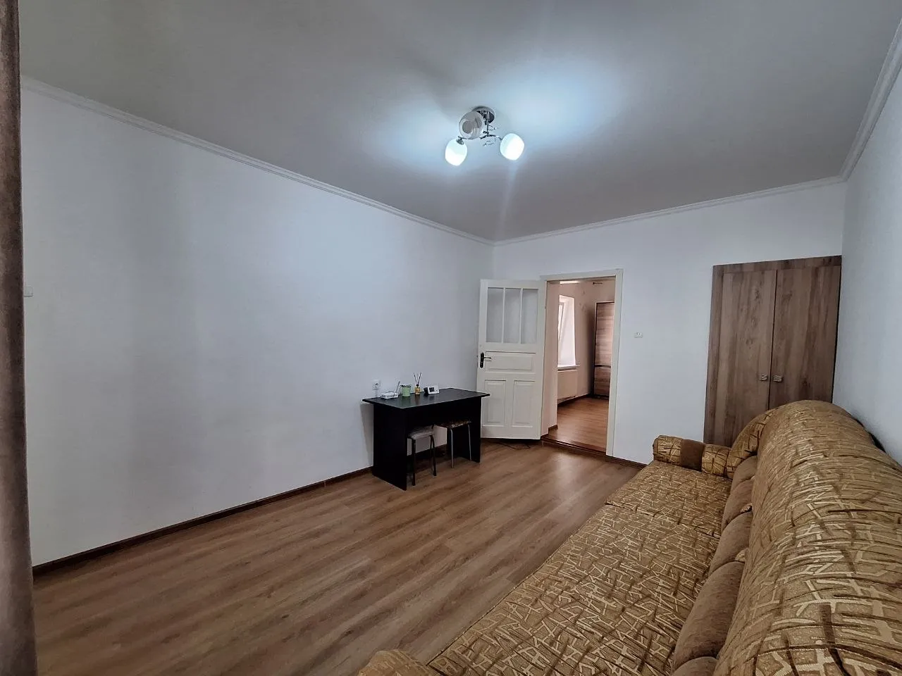 Chișinău str. Vlaicu Pârcălab 4