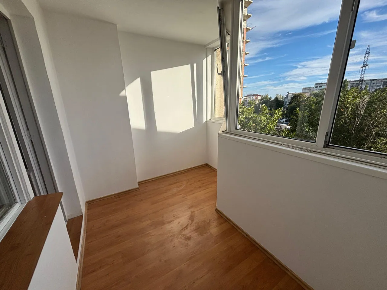 Chișinău Botanica str. Grenoble 5