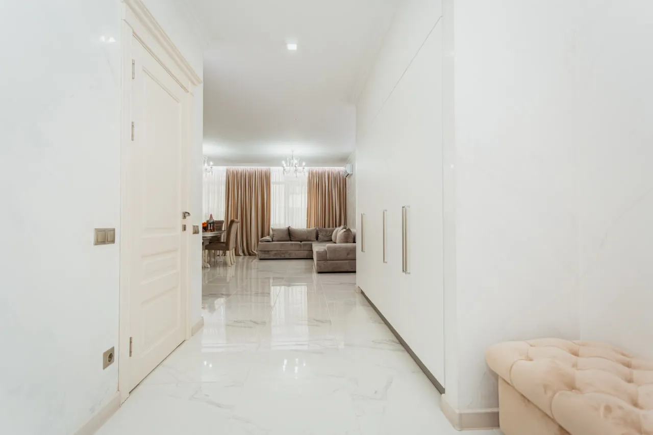 Chișinău Botanica str. Grenoble 6