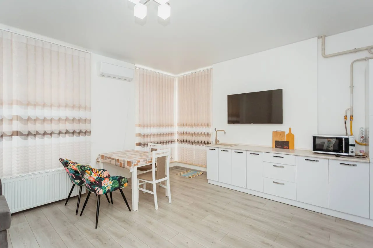 Chișinău Buiucani str. Liviu Deleanu 10