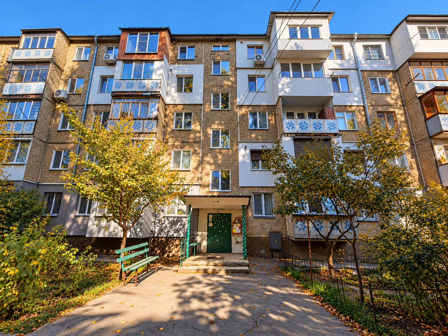 Chișinău Botanica str. Hristo Botev 13