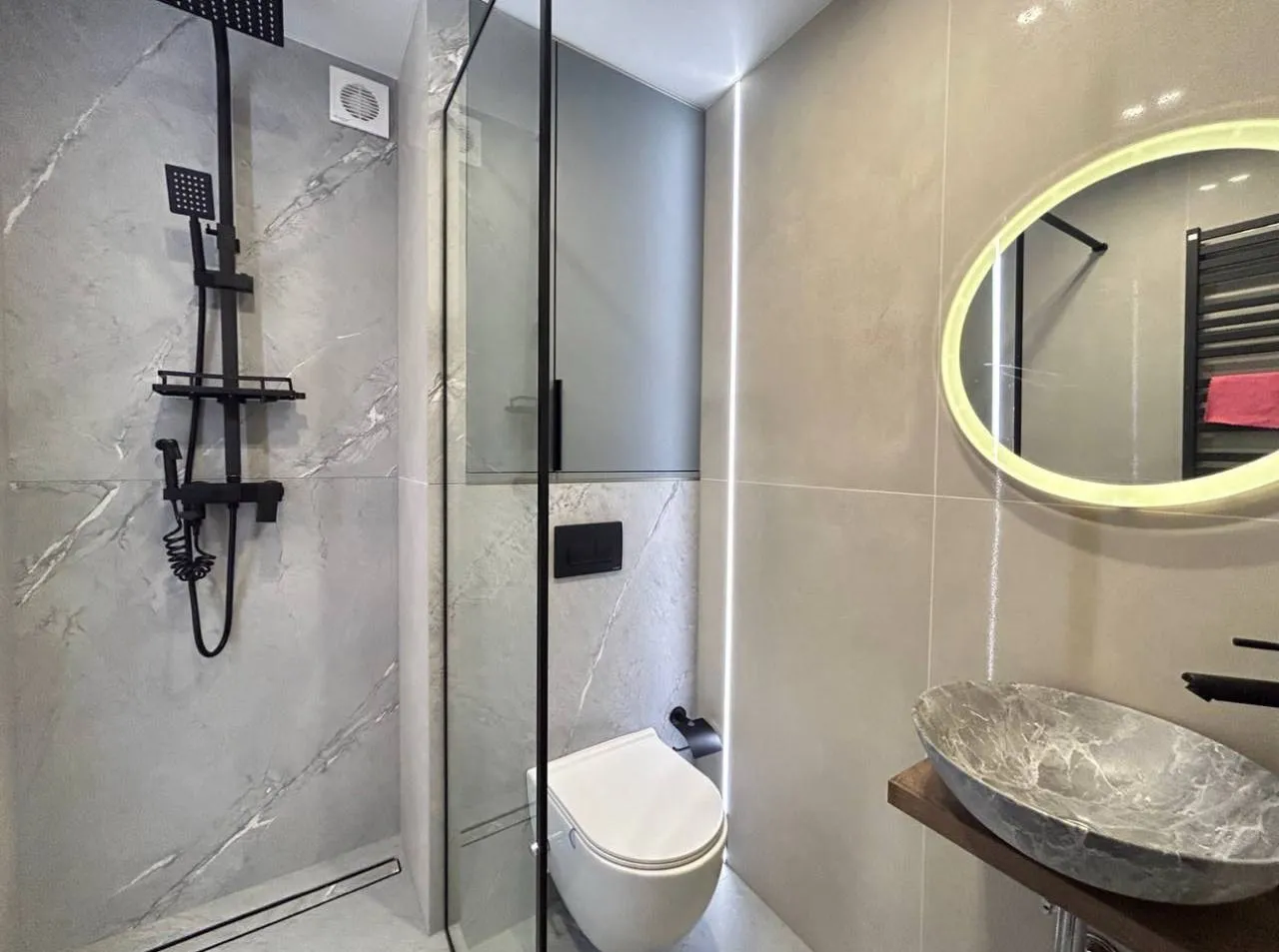 Chișinău Rîșcani str. Miron Costin 10