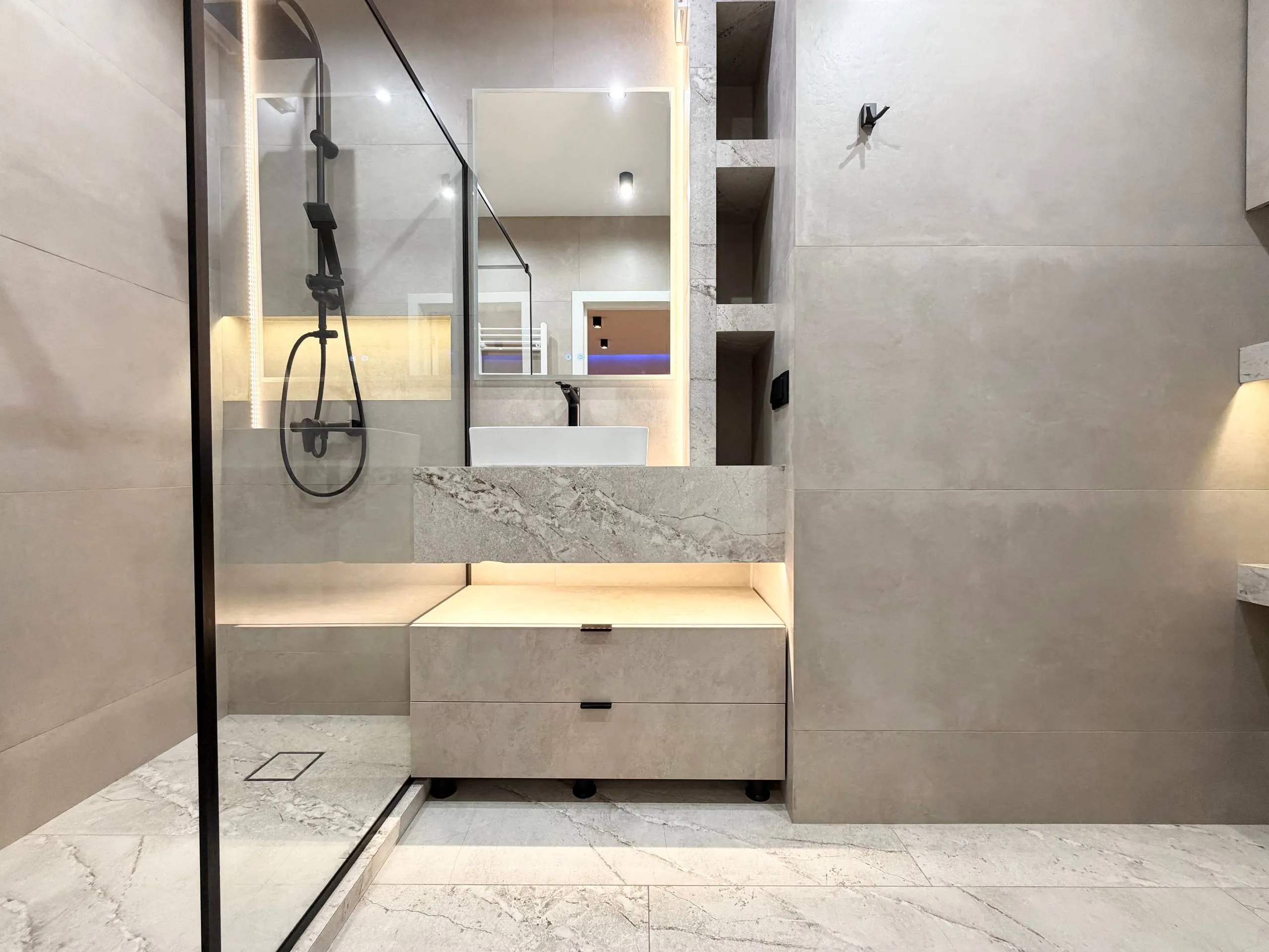 Chișinău Ciocana bd. Mircea cel Bătrân 7