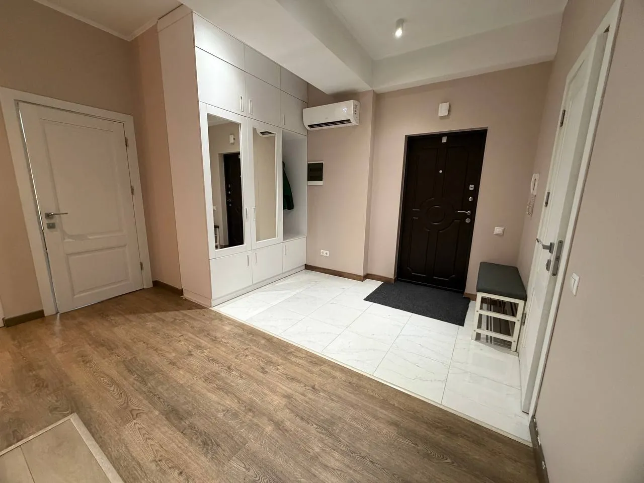 Chișinău Centru str. Nicolae Starostenco  8