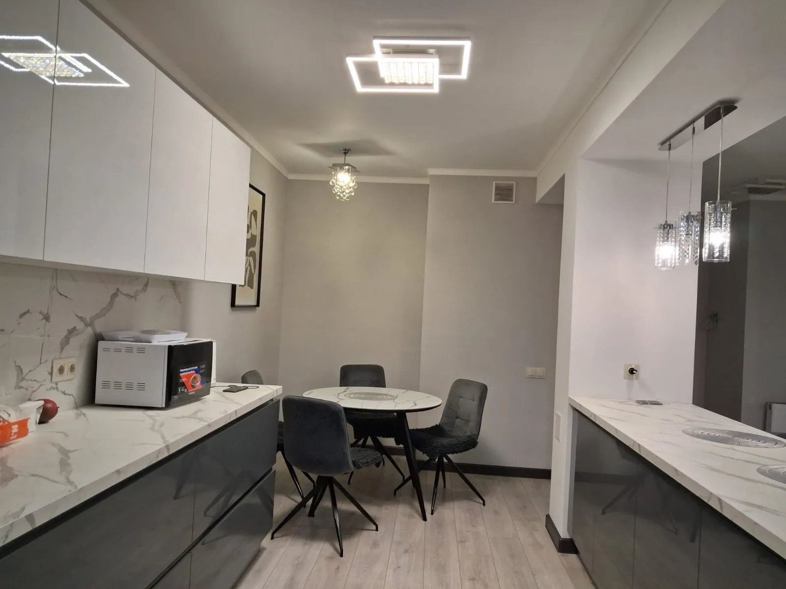 Chișinău Centru str. Melestiu 4