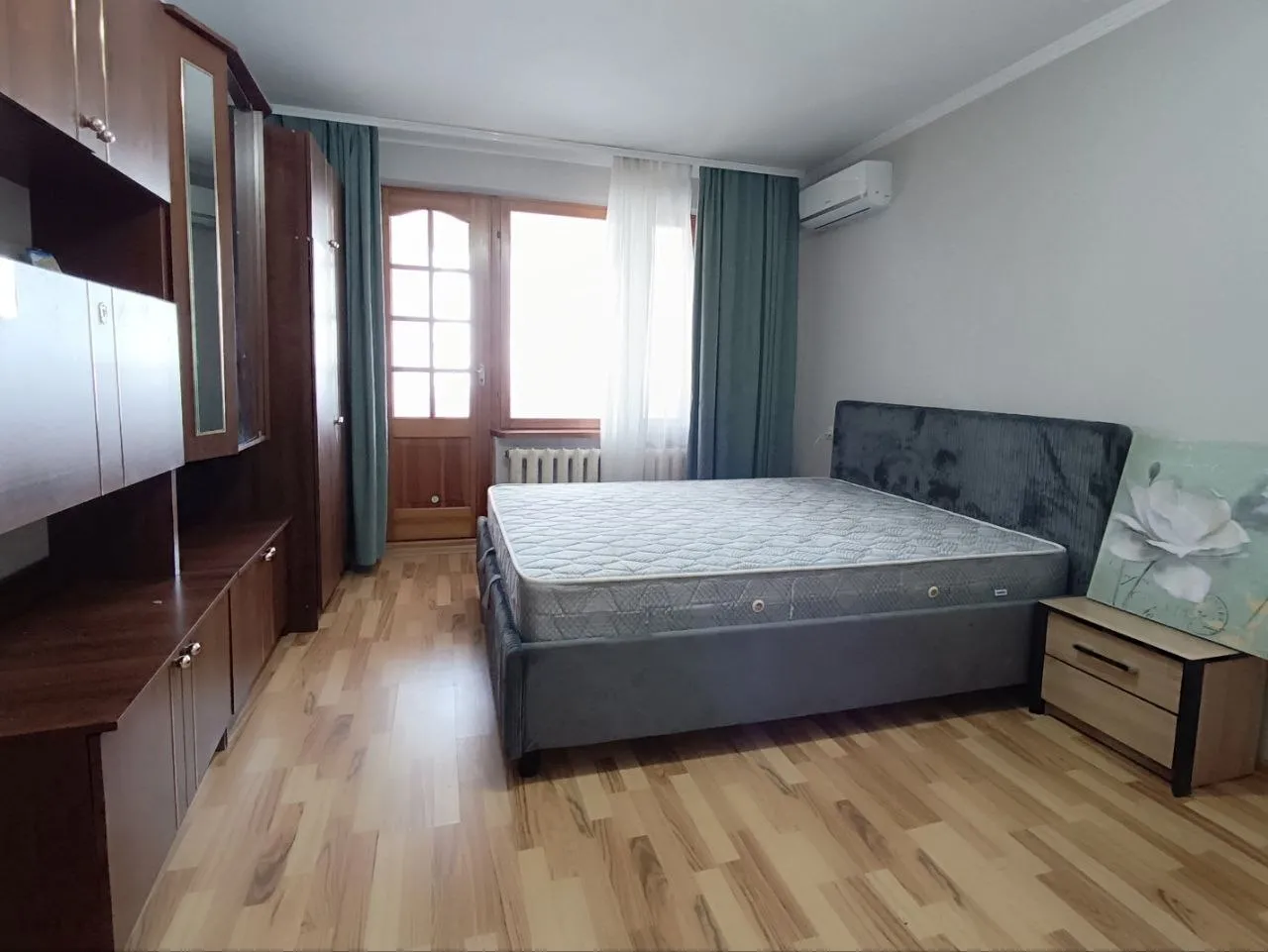 Chișinău Botanica str. Independenței 2