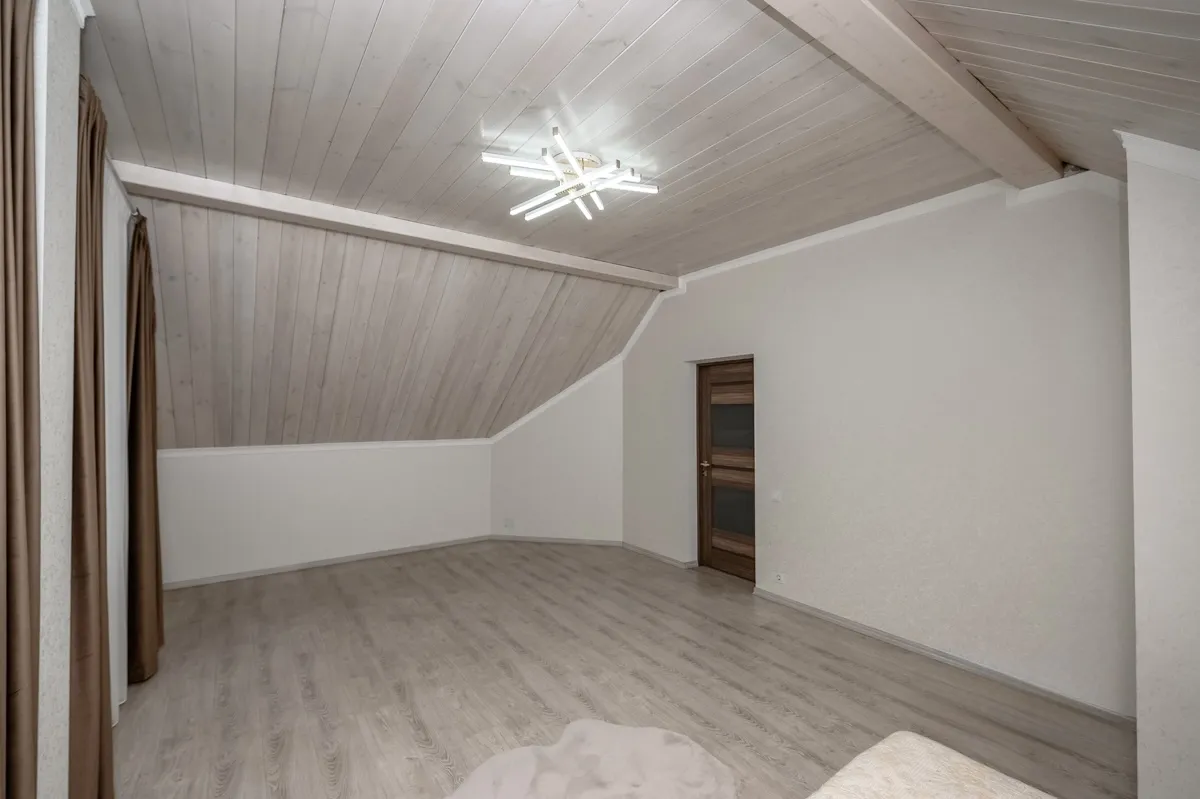 Chișinău Grătiești str. Nucarilor 10