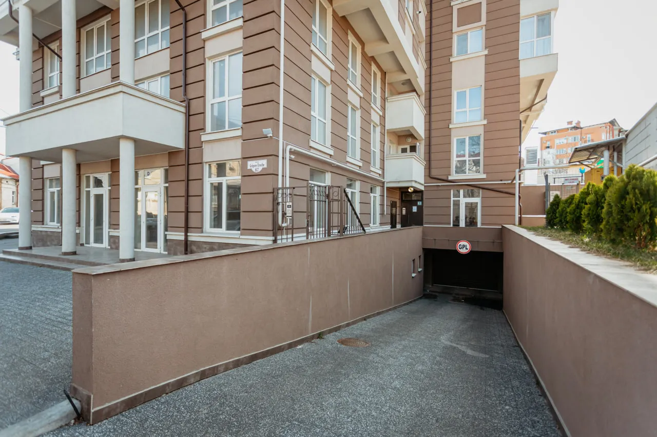 Chișinău Centru str. Grigore Ureche 9