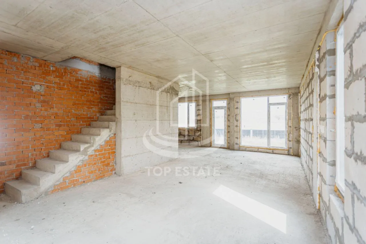 Dănceni Centru str. Olimpicilor . 4