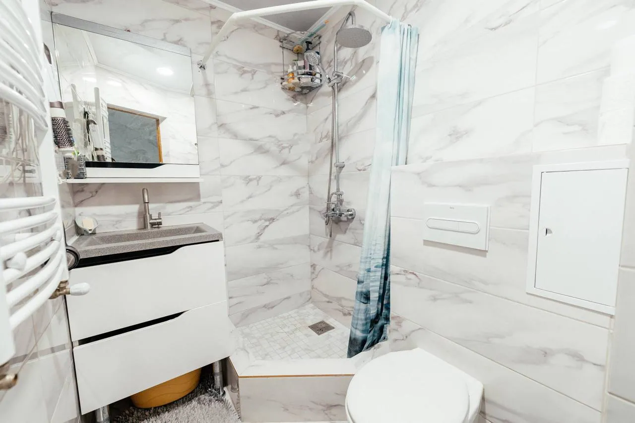 Chișinău Buiucani str. Ion Creangă 7