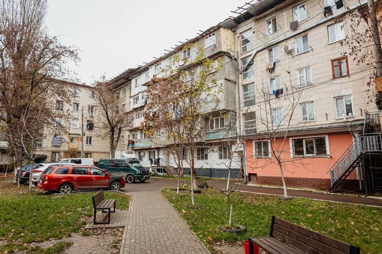 Chișinău Botanica str. Constantin Brâncuși 10