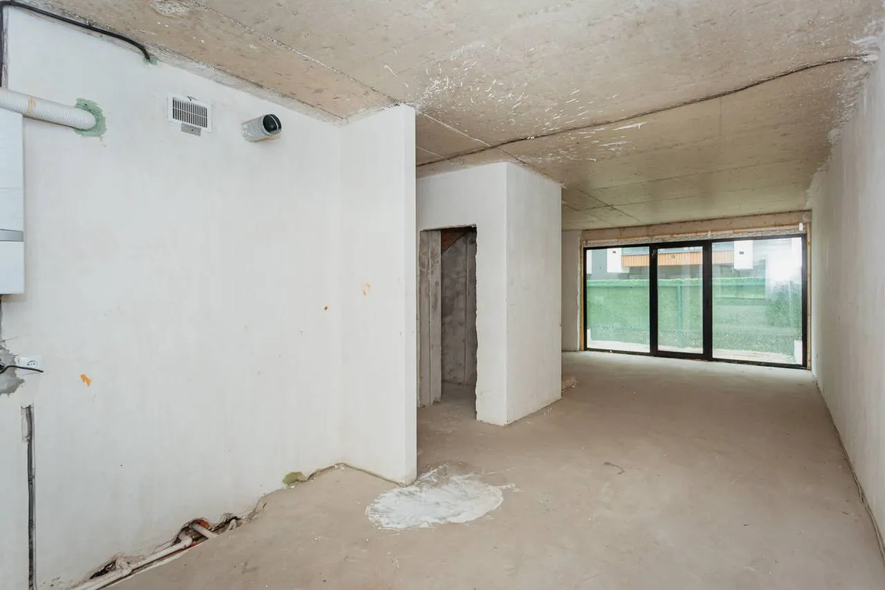 Chișinău Codru str. Costiujeni 11