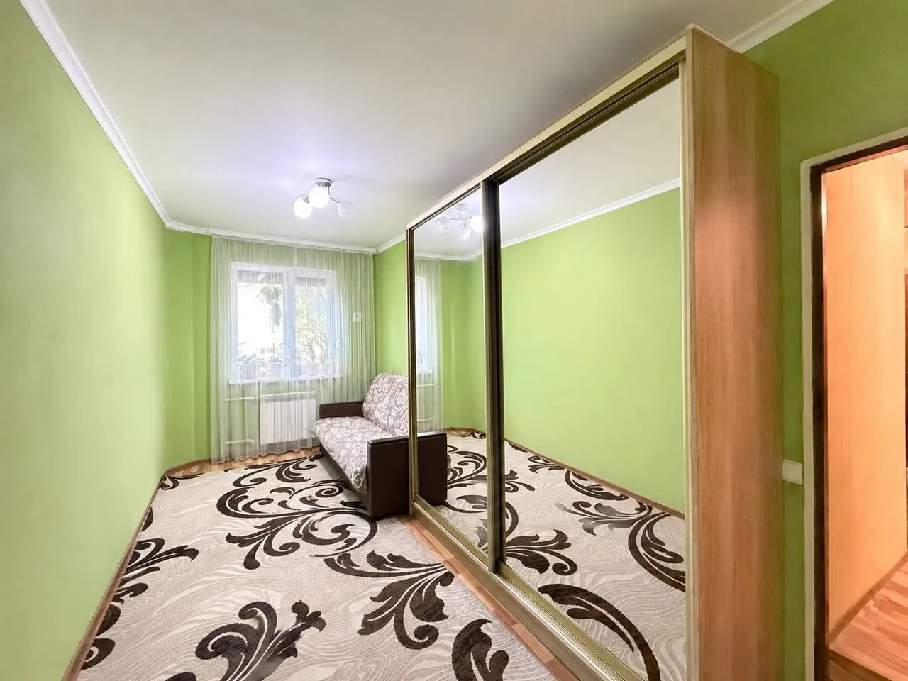 Chișinău Botanica str. Hristo Botev 4