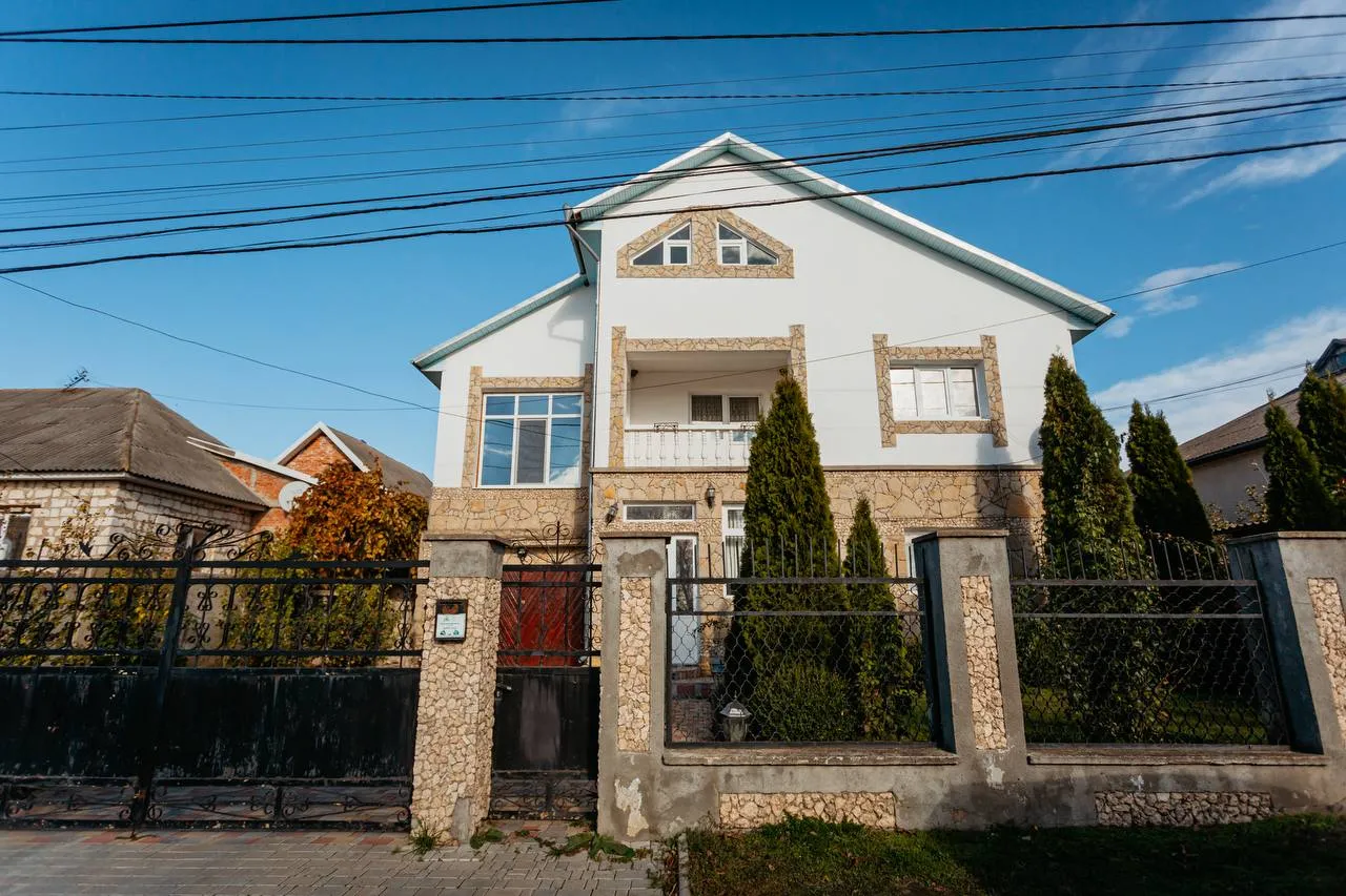 Anenii Noi Maximovca str. Tineretului  29