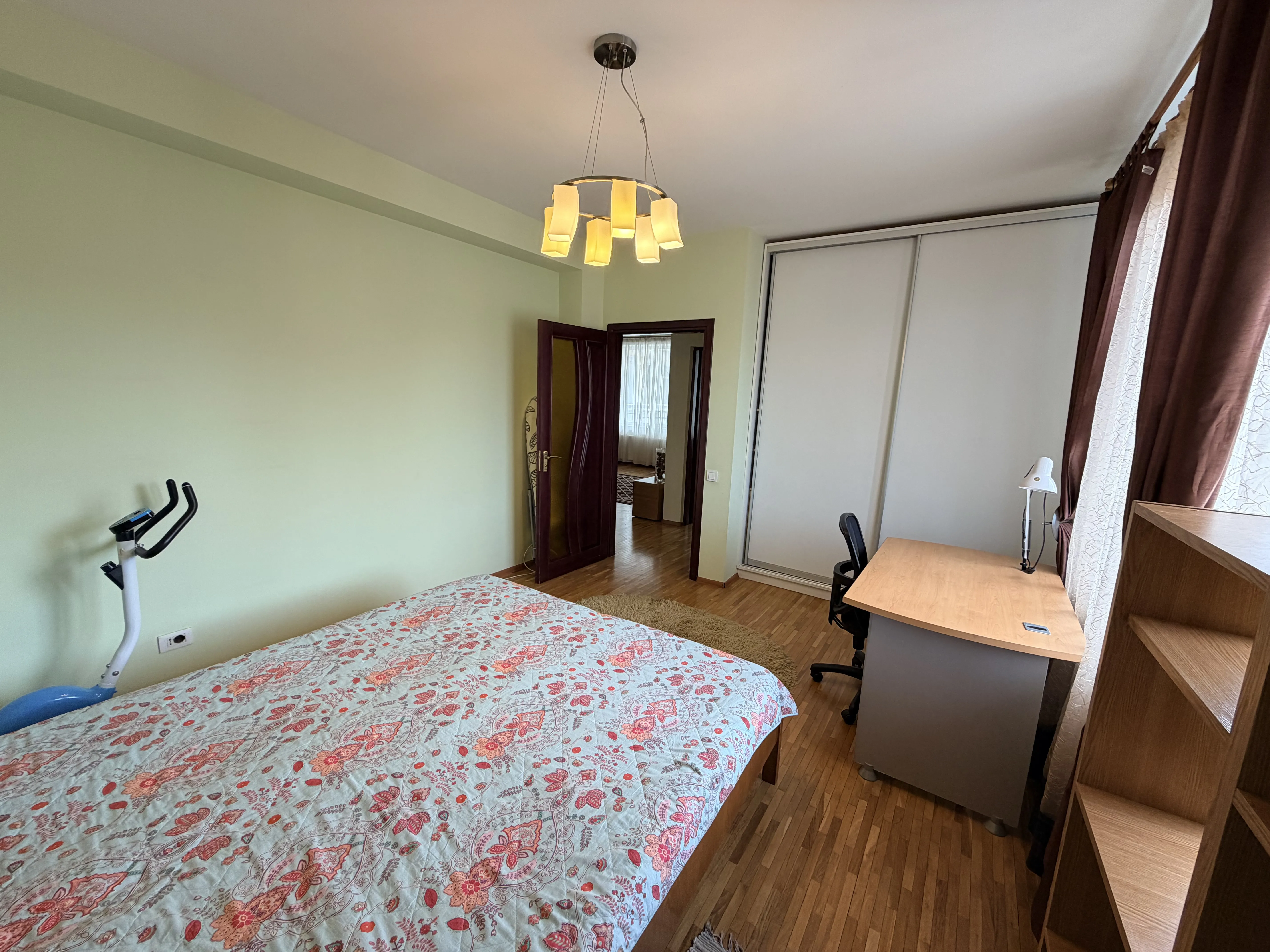 Chișinău Centru str. București 5