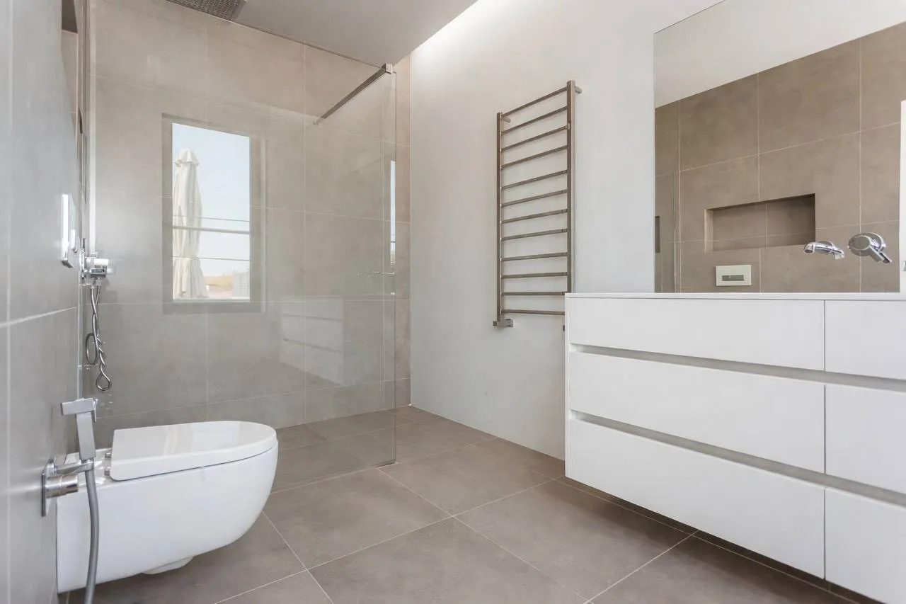 Chișinău Centru str. Caișelor 11