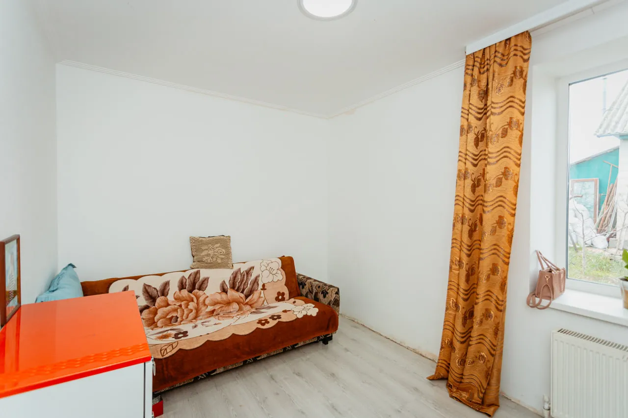 Ialoveni Periferie Î.P. „Livada de Vis” 9