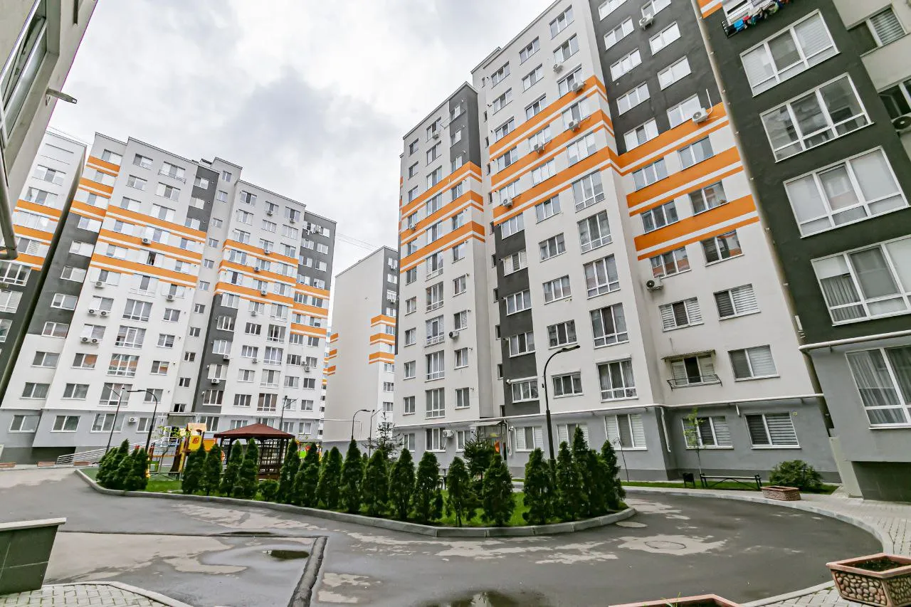 Chișinău Telecentru, str. Sprîncenoaia 9