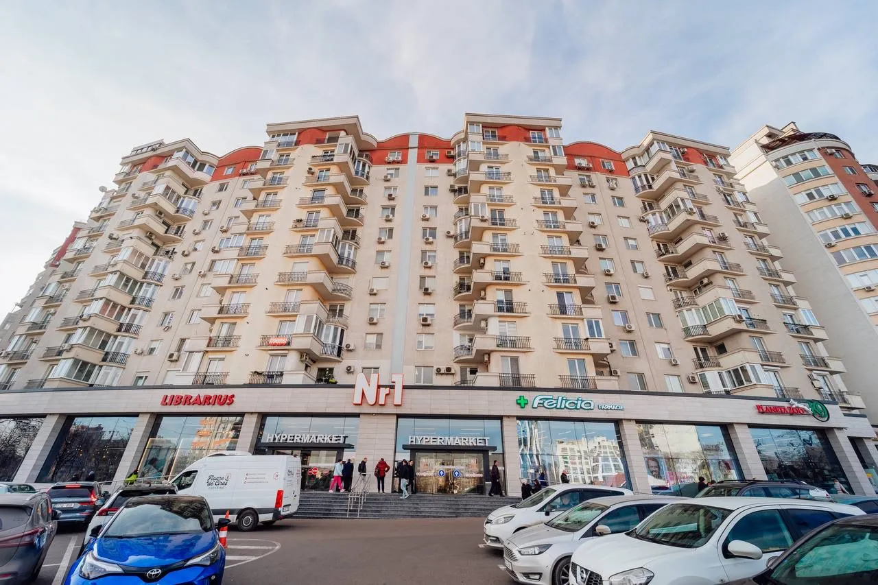 Chișinău Centru str. Lev Tolstoi  8