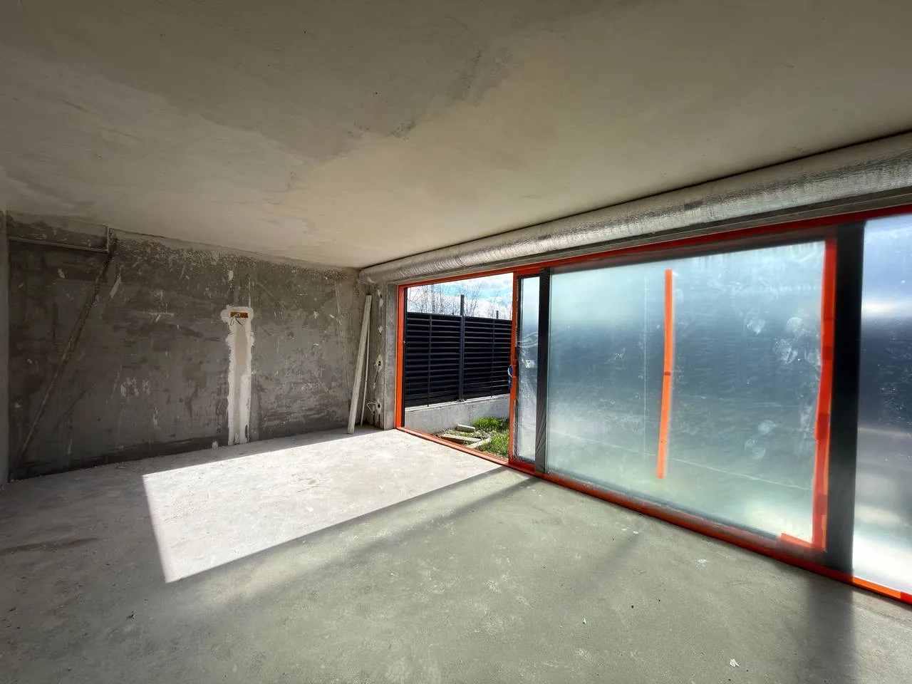 Chișinău Dumbrava, Poiana Domnească str. Tricolorului 7