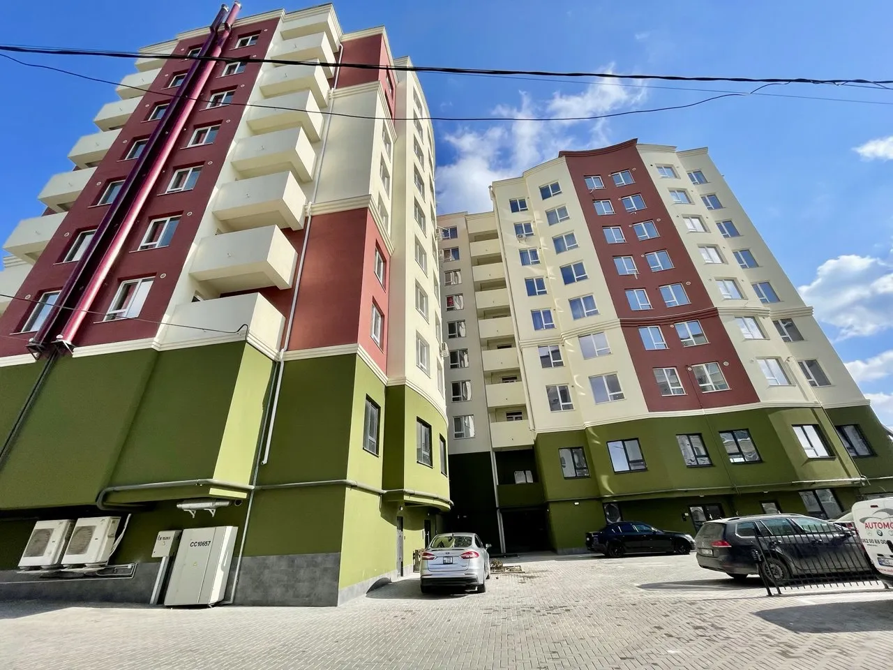 Ialoveni, Centru str. Alexandru cel Bun 12