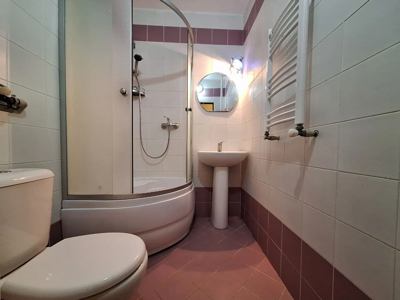 Chișinău Botanica str. Grenoble 6