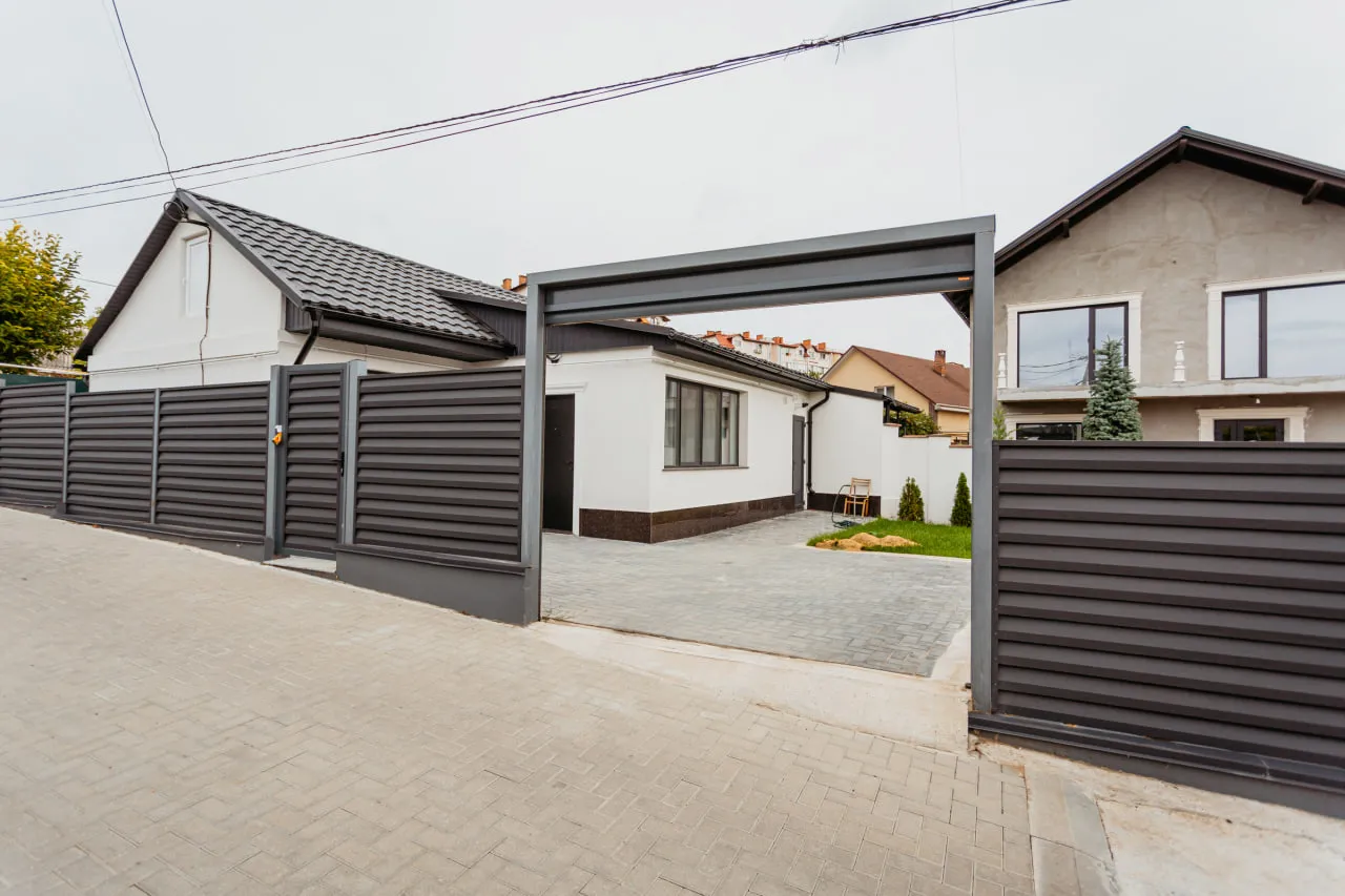Ialoveni Centru str. Lev Tolstoi 13