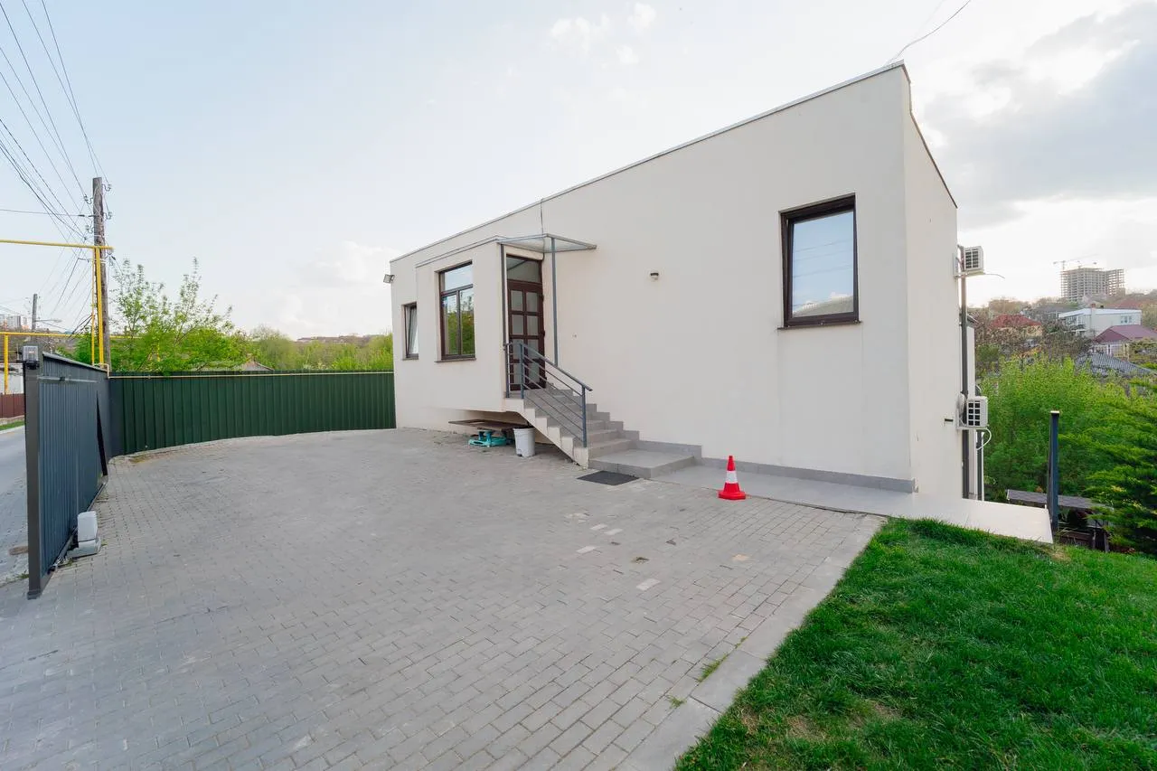 Chișinău Durlești str. Mihail Sadoveanu 33