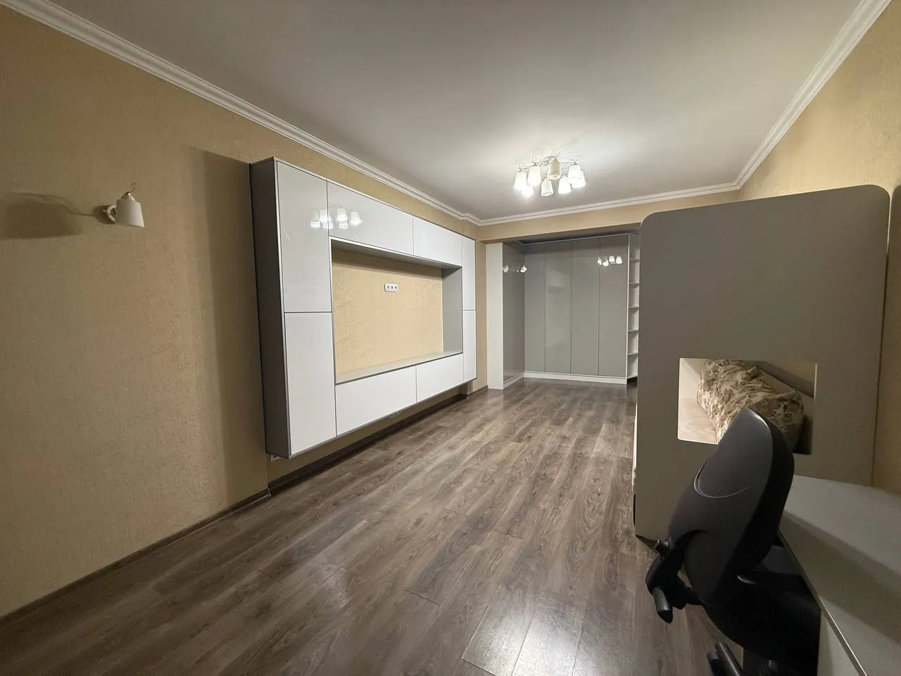 Chișinău Ciocana bd. Mircea cel Bătrân 8