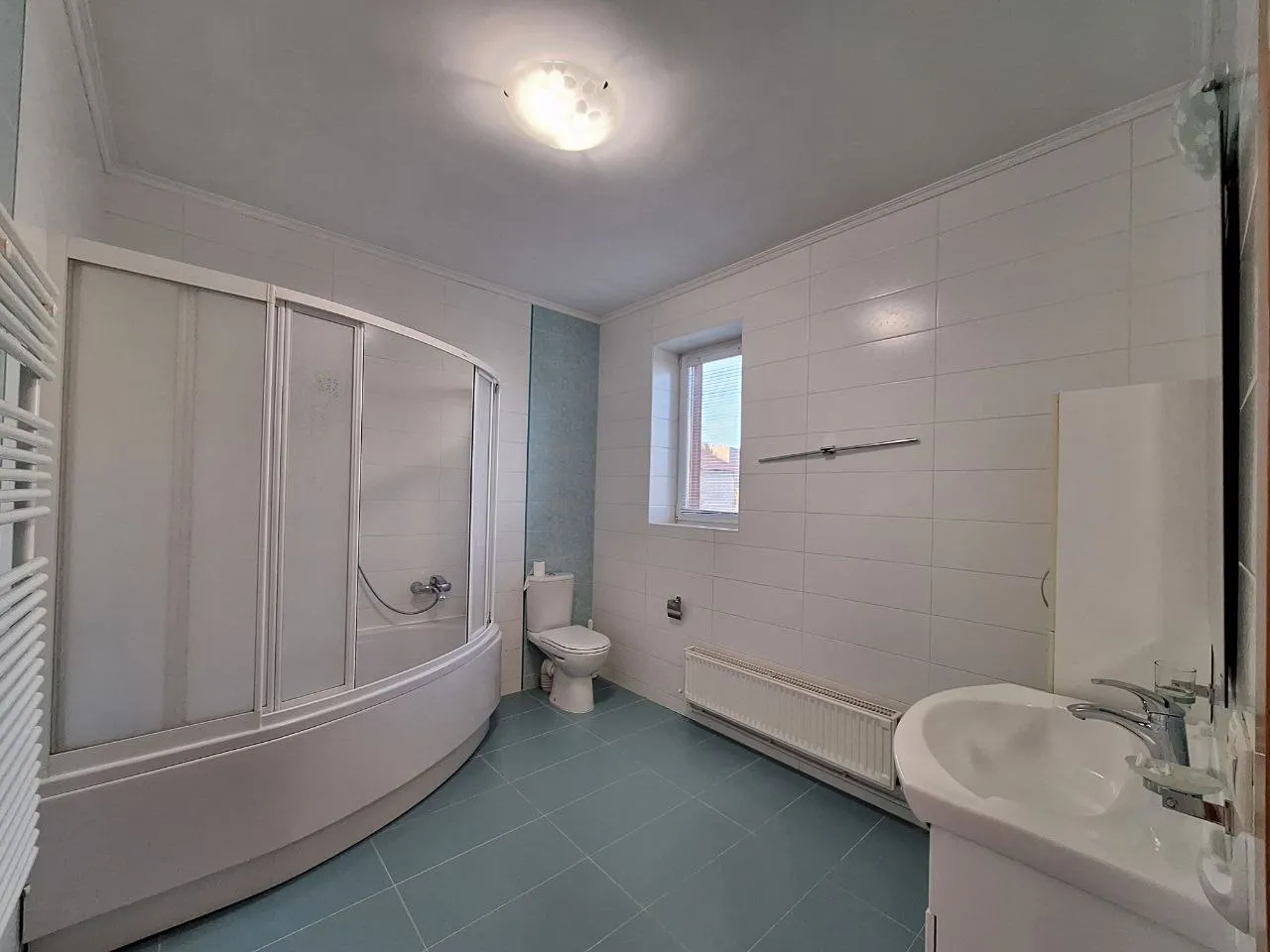 Chișinău Codru str. Anton Ablov 24