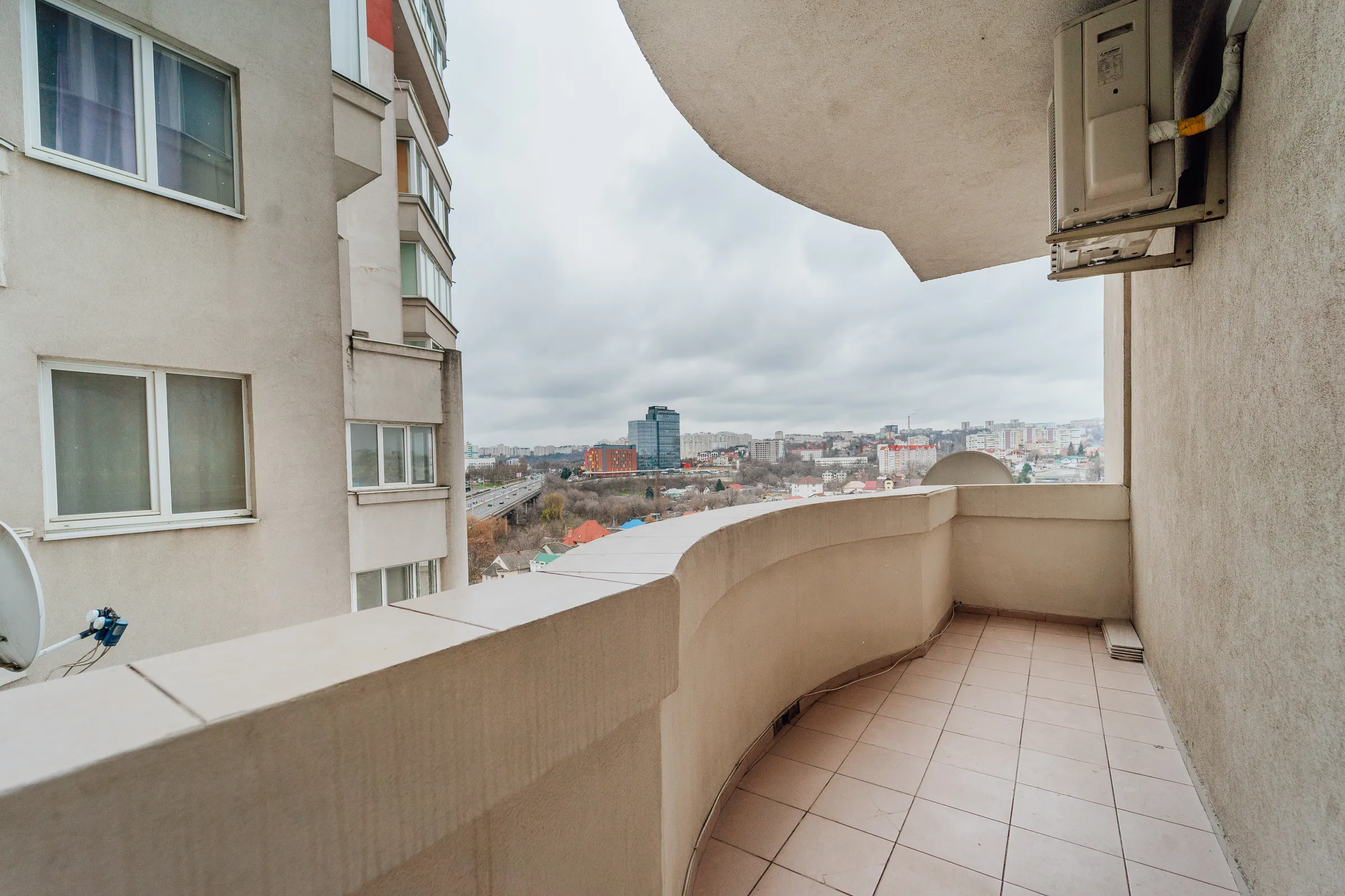 Chișinău Centru str. Lev Tolstoi  16