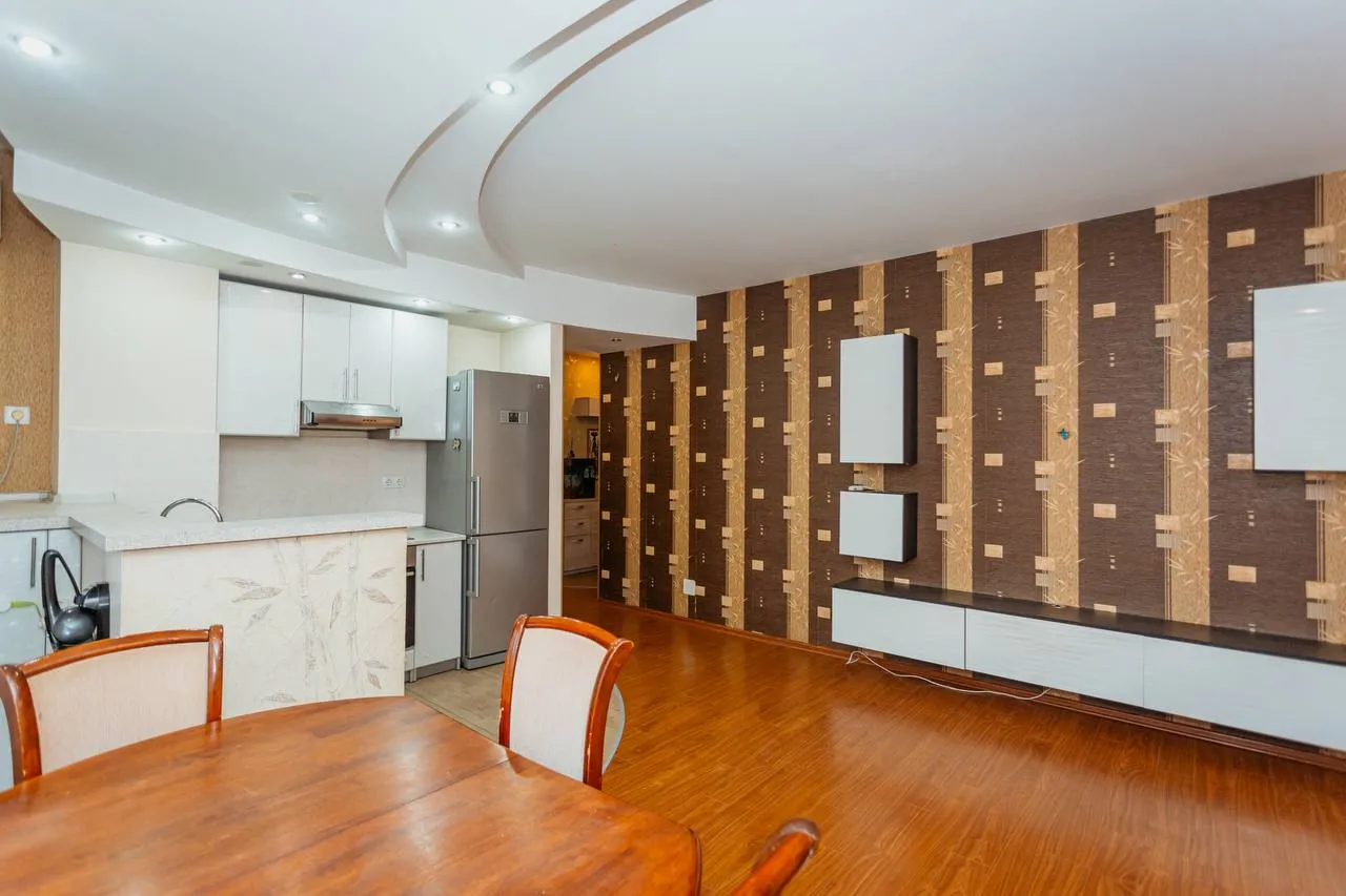 Chișinău Buiucani str. Alba Iulia 3