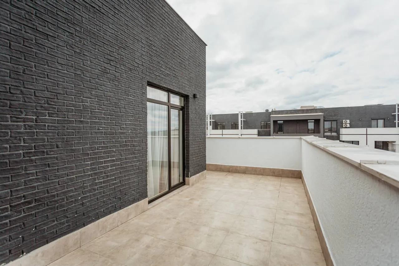 Chișinău Buiucani str. Calea Ieșilor 12