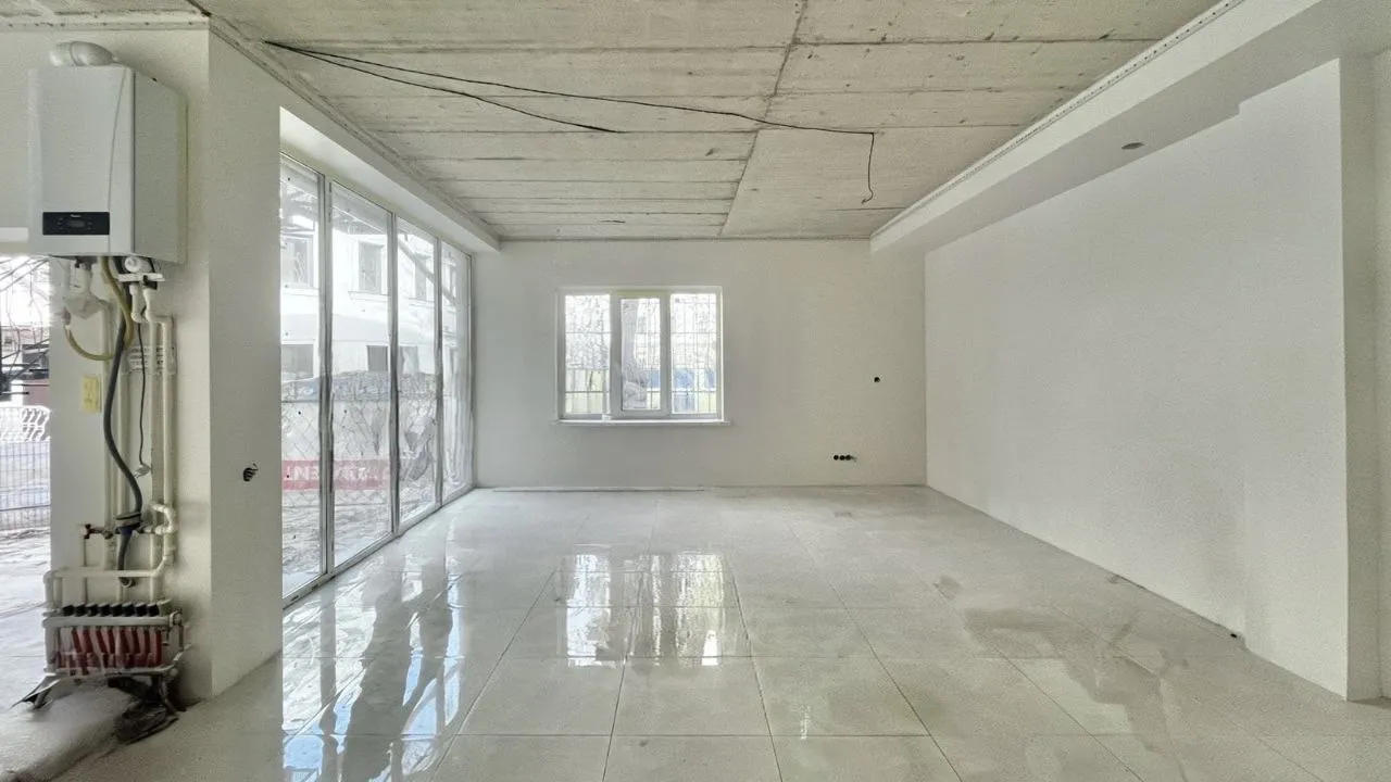 Chișinău Centru bd. Ștefan cel Mare și Sfânt 8