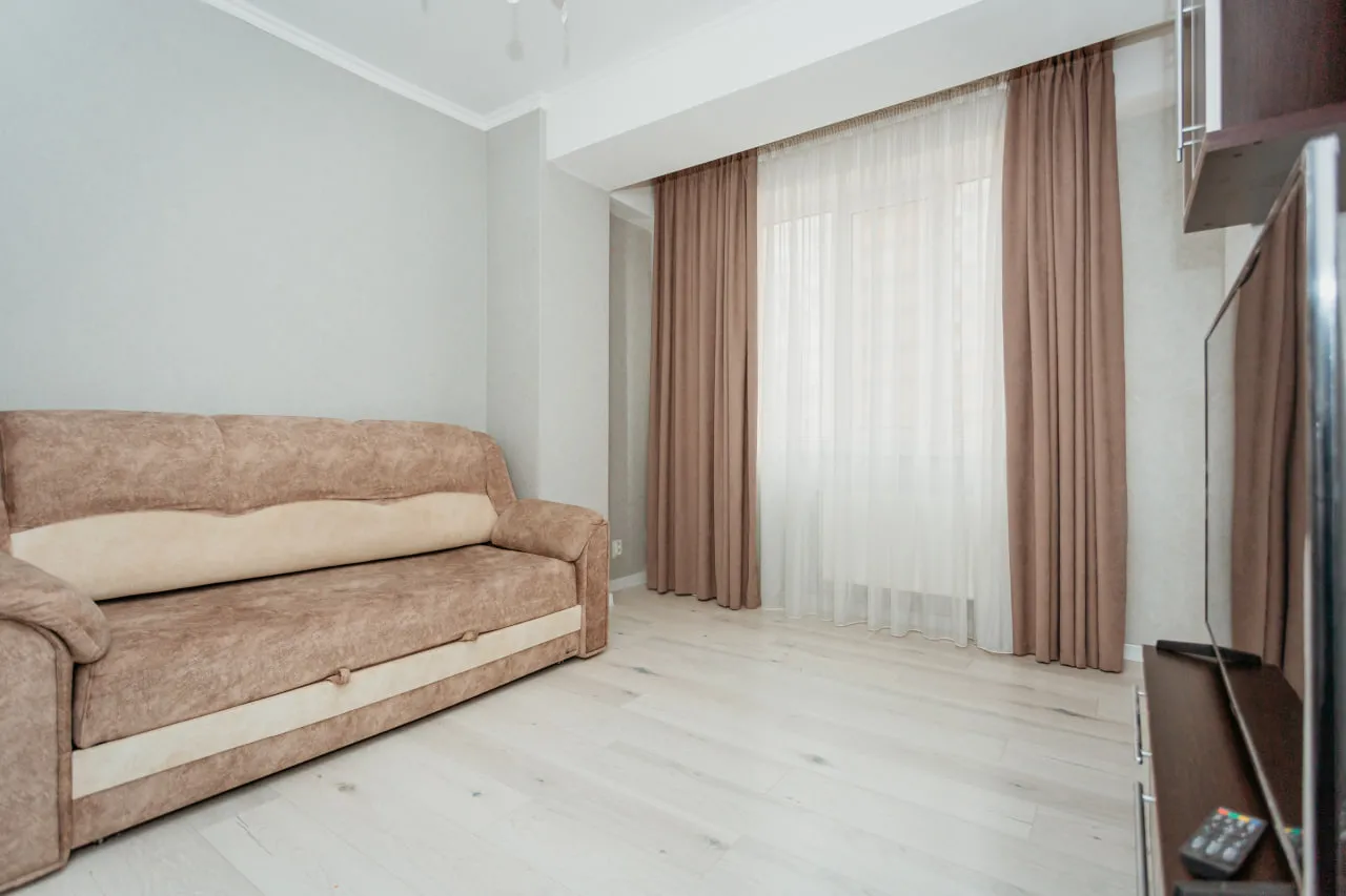 Chișinău Botanica str. Grenoble 1