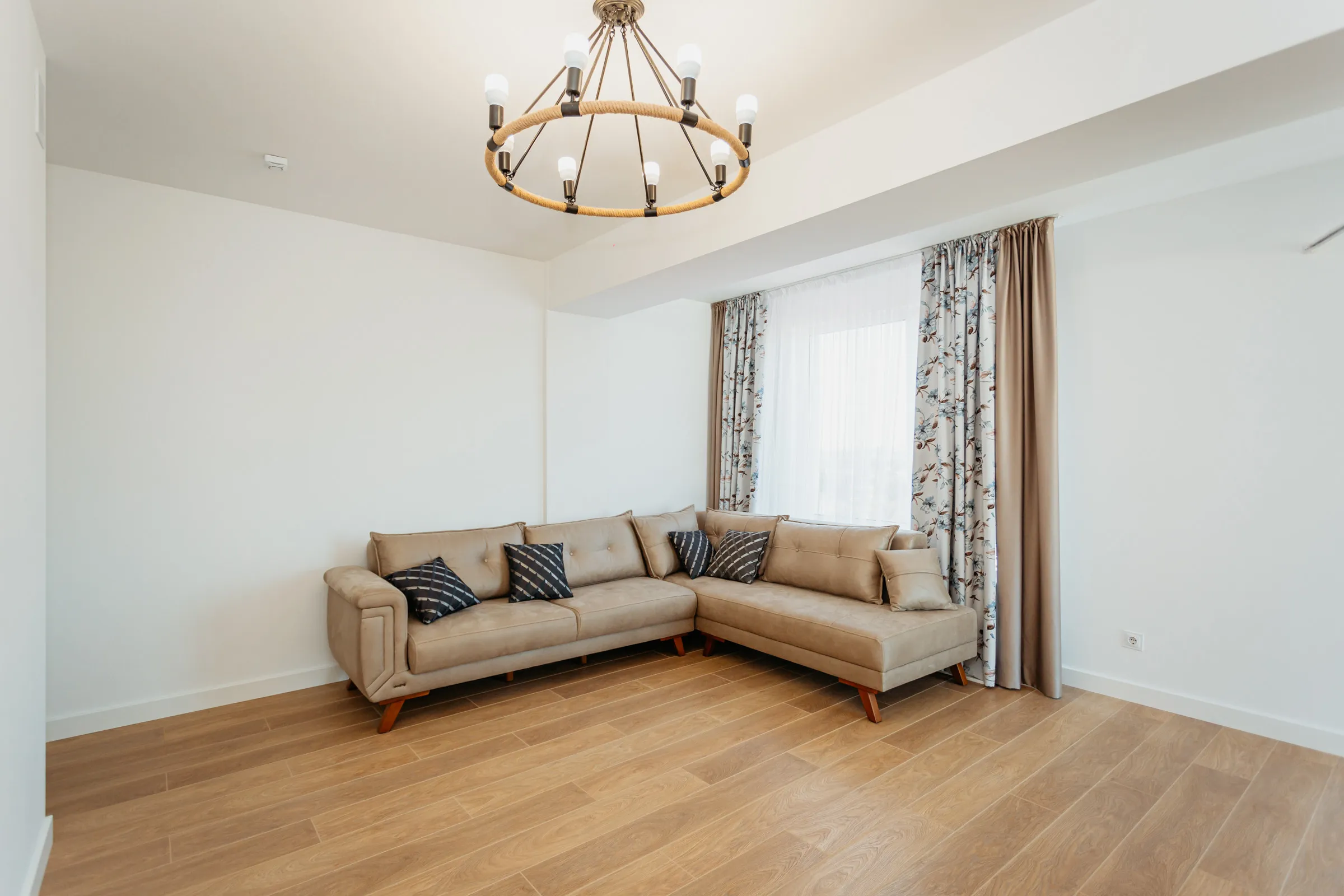 Chișinău Buiucani str. Calea Ieșilor 4