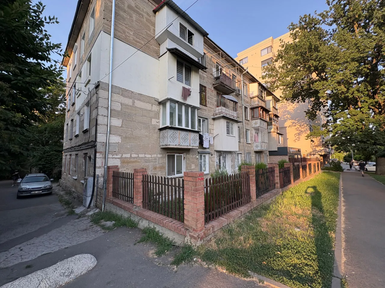 Chișinău Buiucani str. Grigore Alexandrescu 11