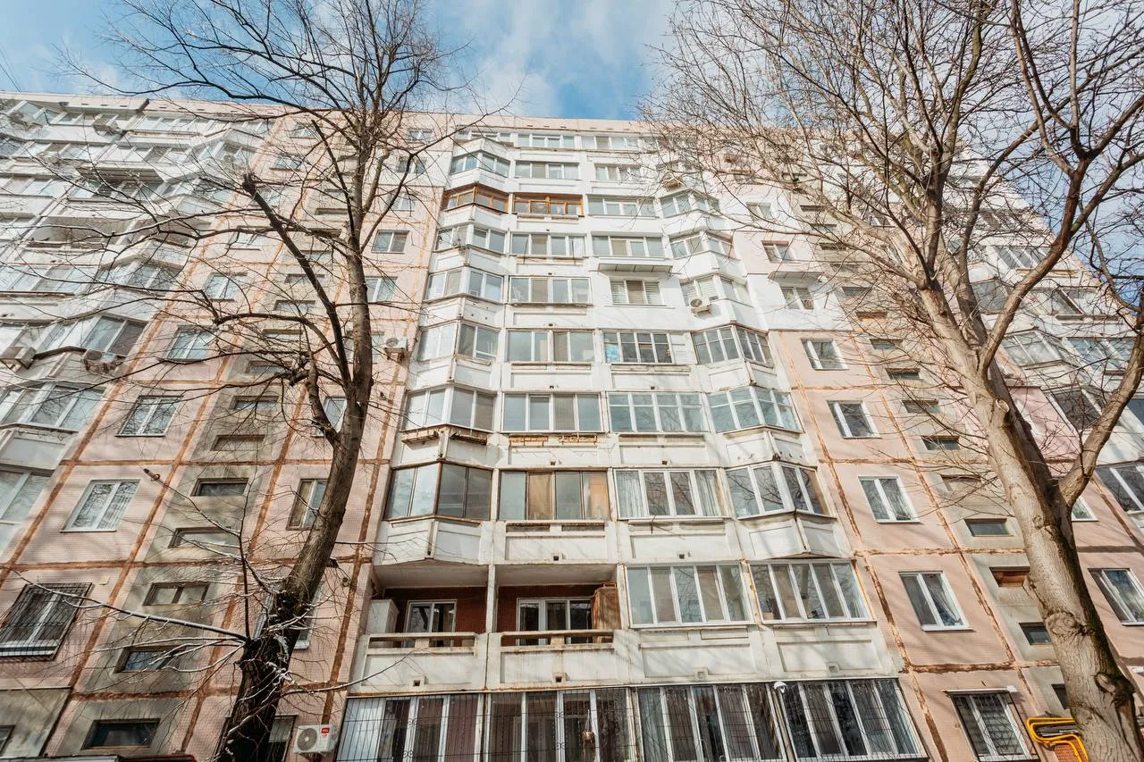 Chișinău Botanica bd. Traian 9