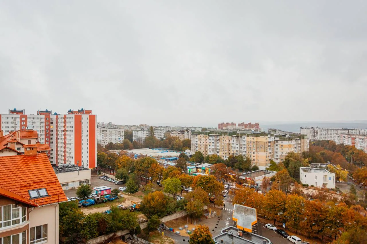 Chișinău Buiucani str. Alba Iulia 13