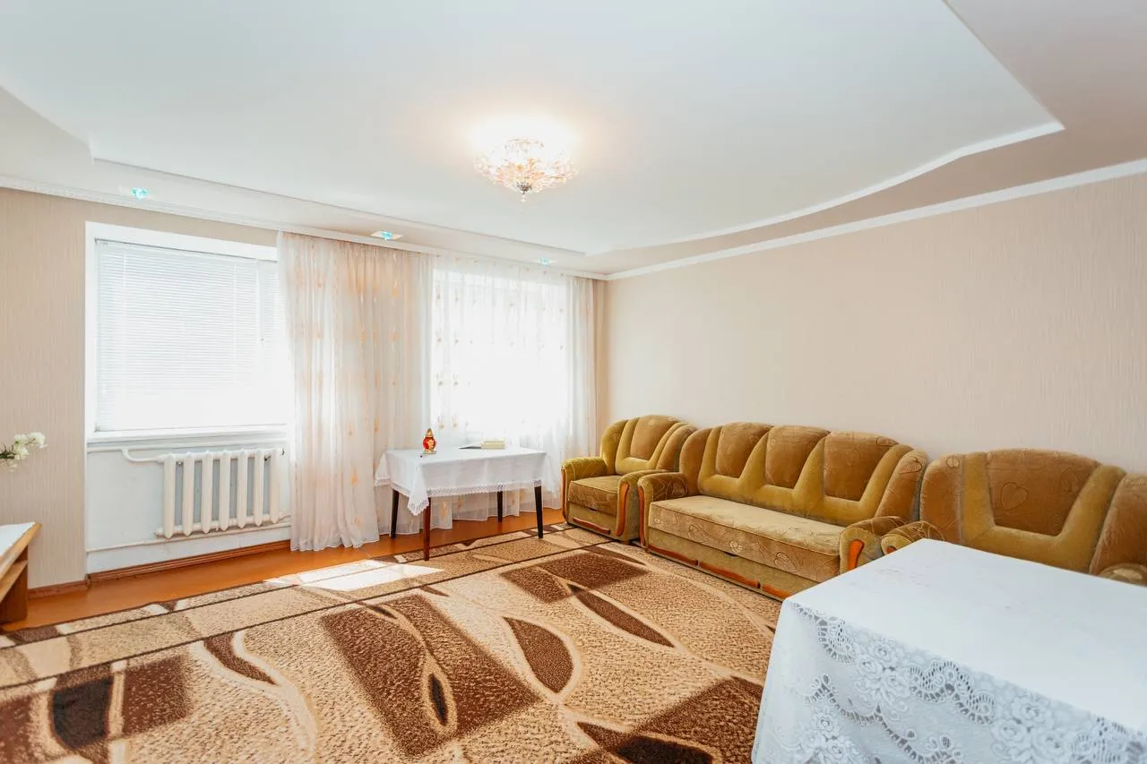 Anenii Noi Centru str. Ion Soltîs 4