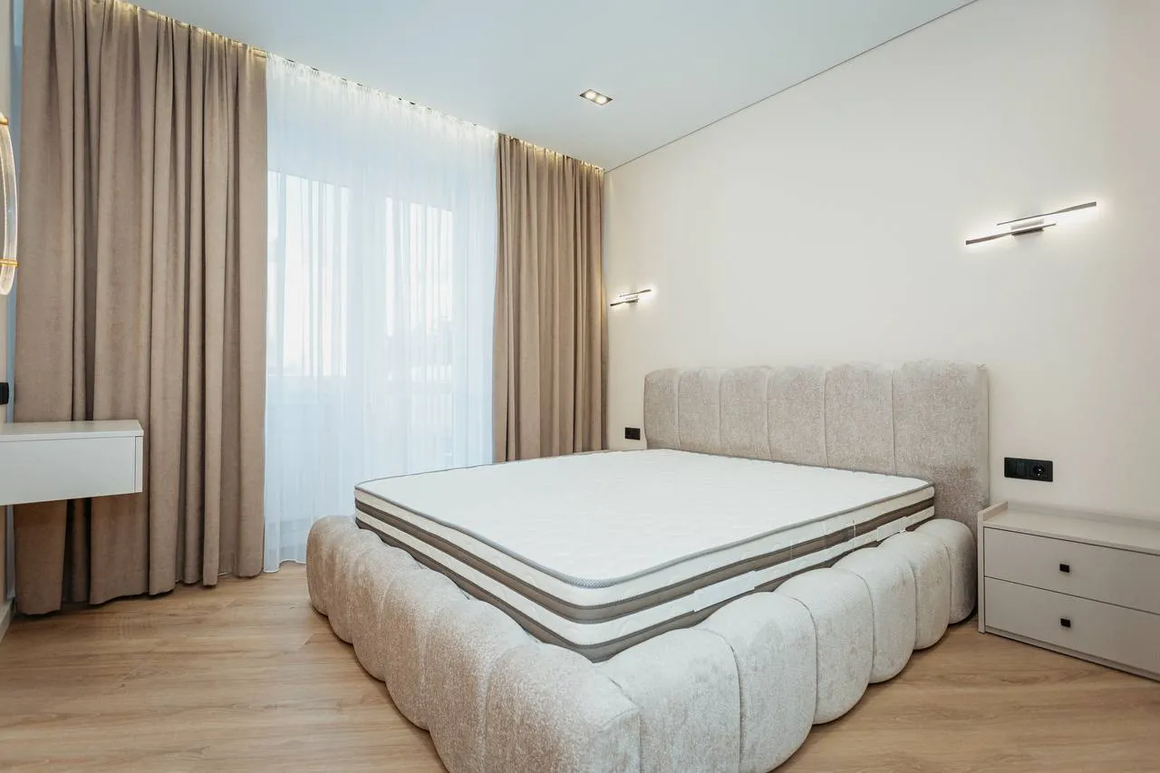 Chișinău Buiucani str. Alba Iulia 5