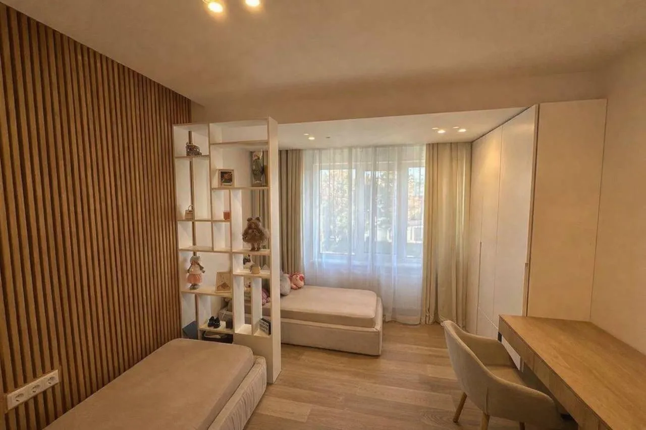 Chișinău Botanica str. Grenoble 6