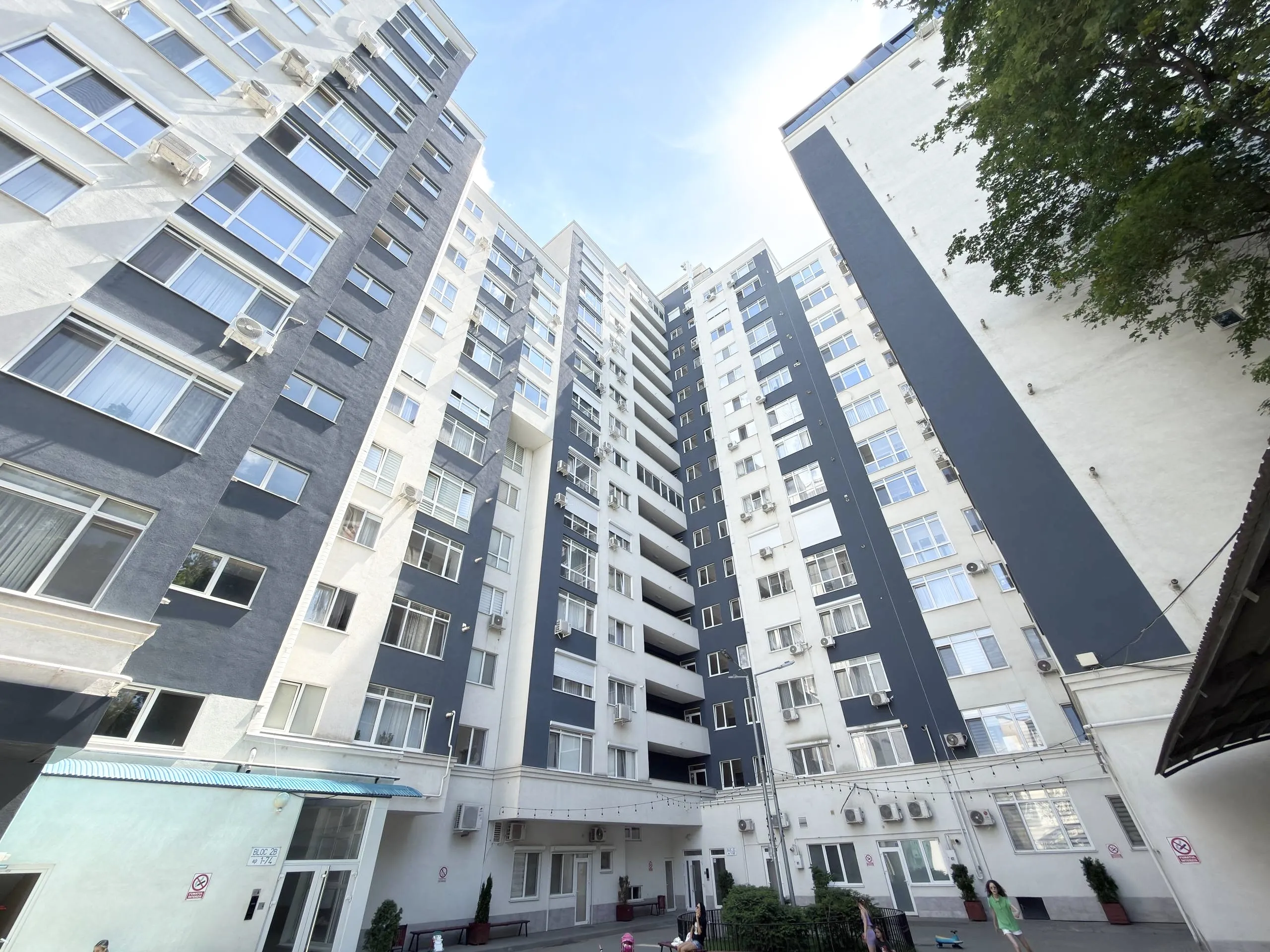 Chișinău Rîșcani str. Bogdan Voievod 10