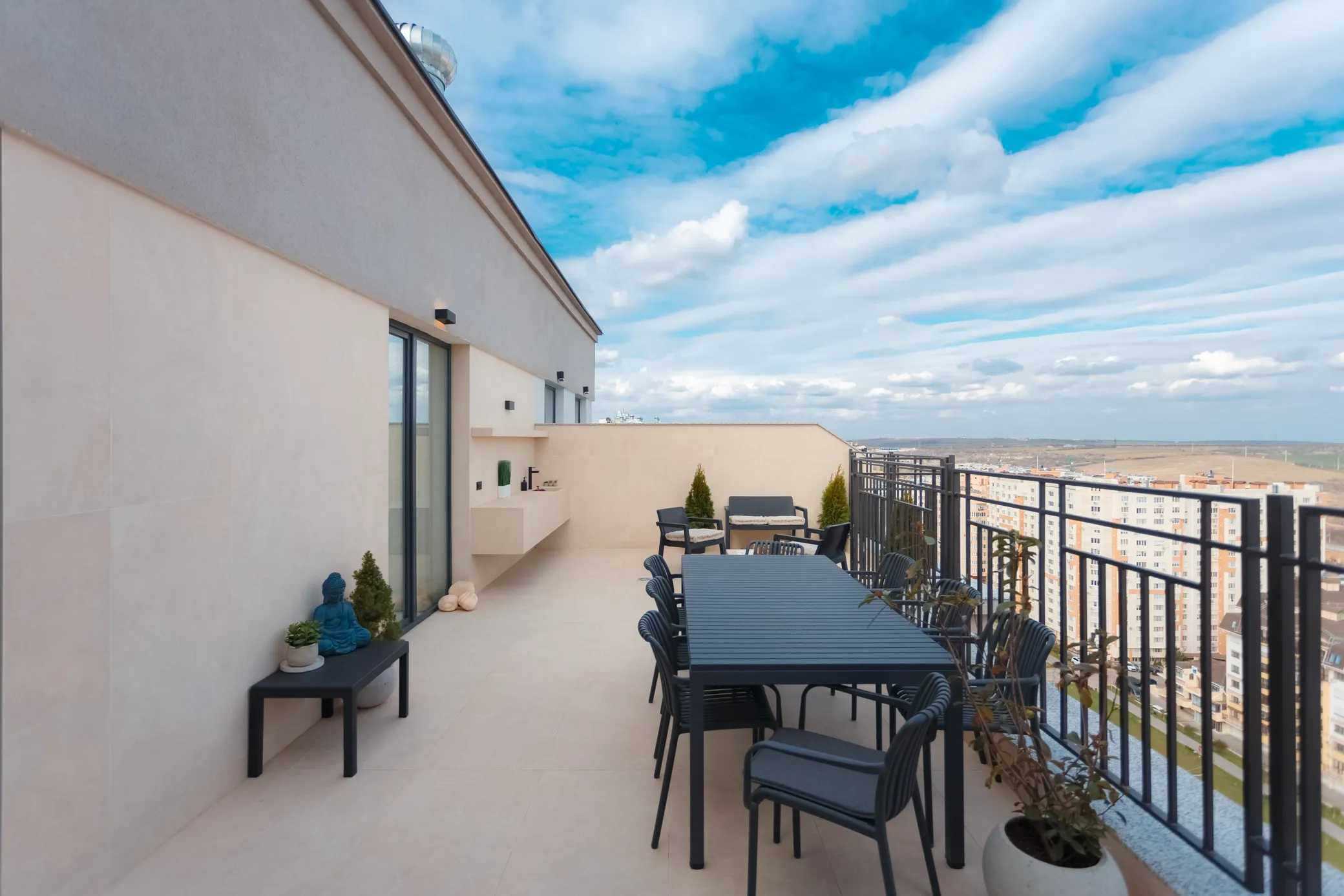 Chișinău Ciocana bd. Mircea cel Bătrân 23