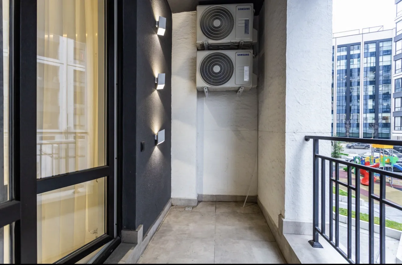 Str. Calea Iesilor 6 C  4