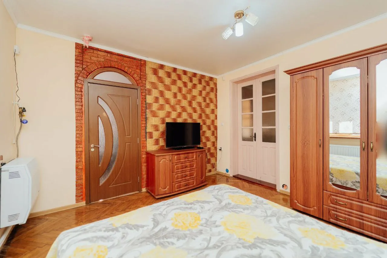 Chişinău Codru str. Cîmpului  8