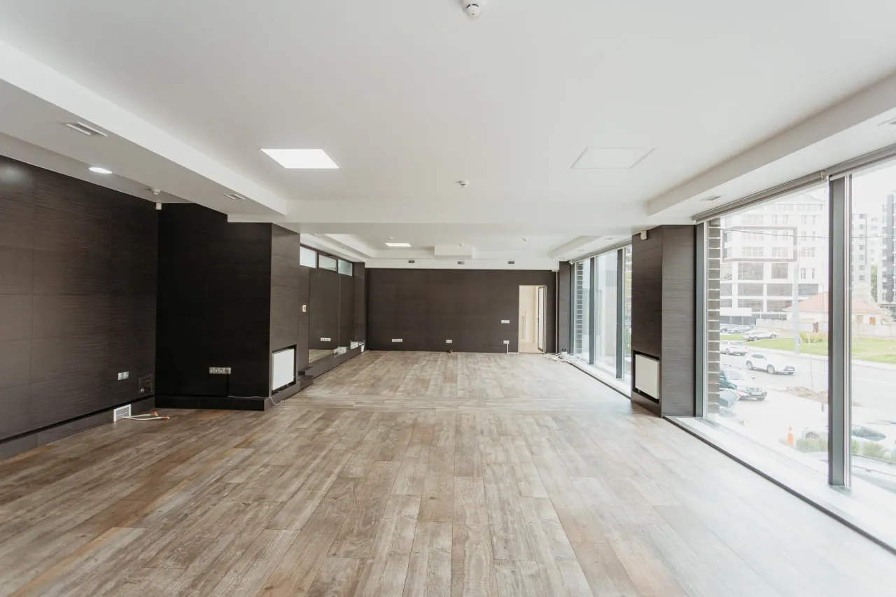 Chișinău Buiucani str. Alba Iulia 4