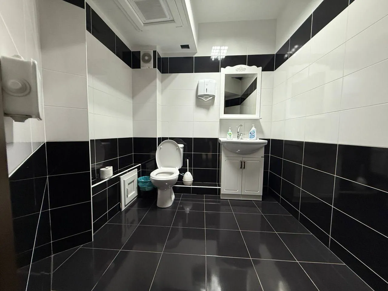 Chișinău Centru str. Sfatul Țării 11